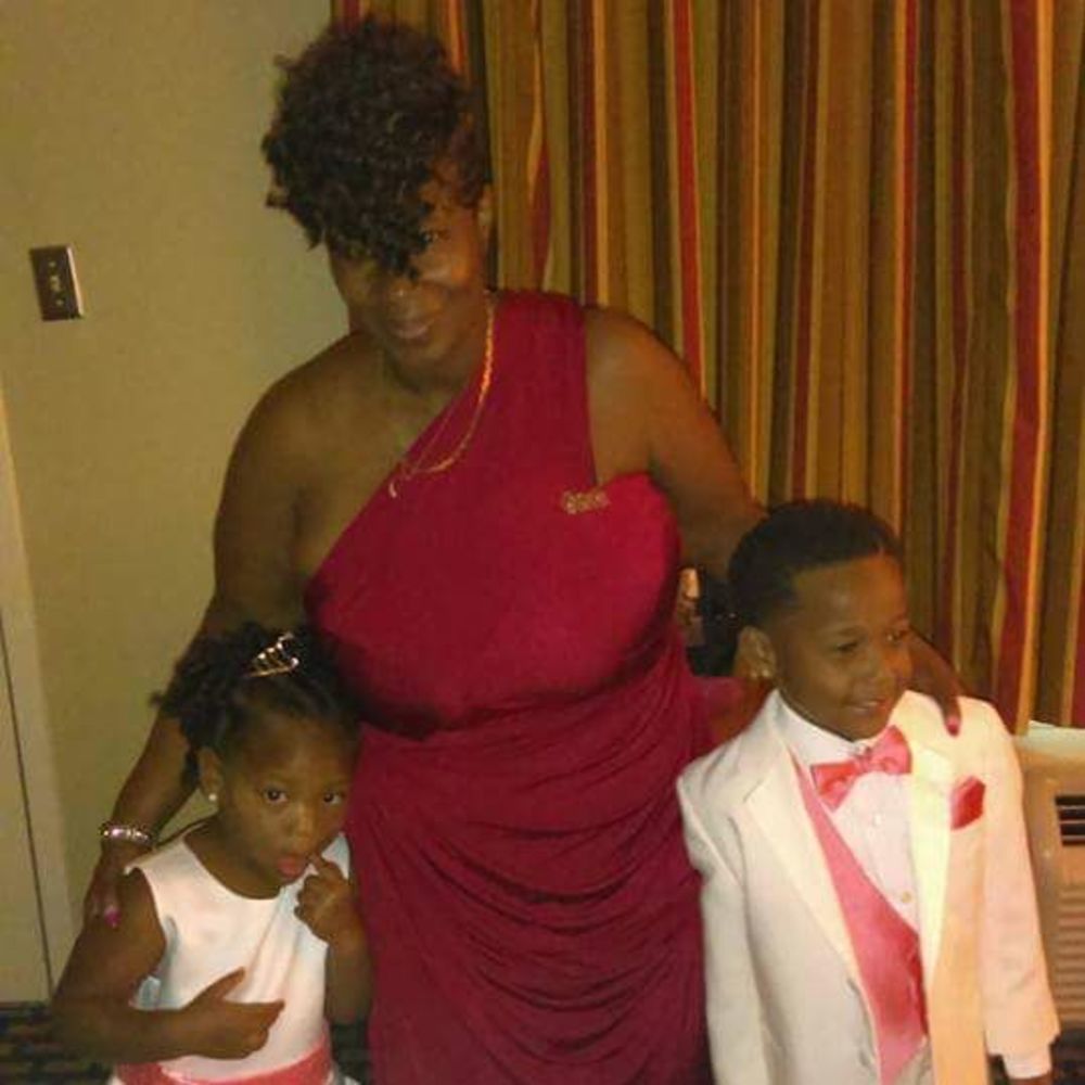 Meet your Posher, Angela